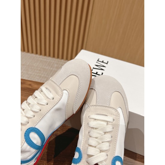 LOEWE Sneakers