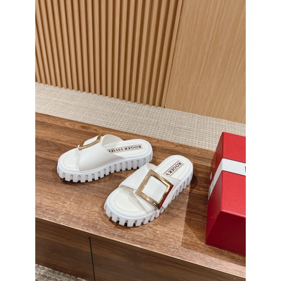 Roger Vivier Slippers