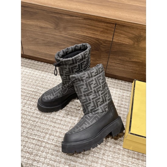 Fendi boots