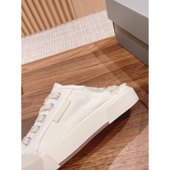 Balenciaga Sneakers