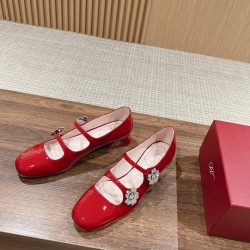 Roger Vivier Pumps