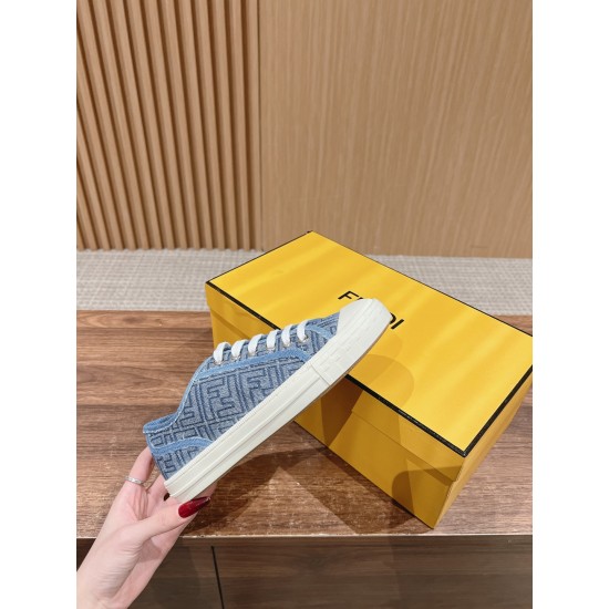 Fendi Sneakers