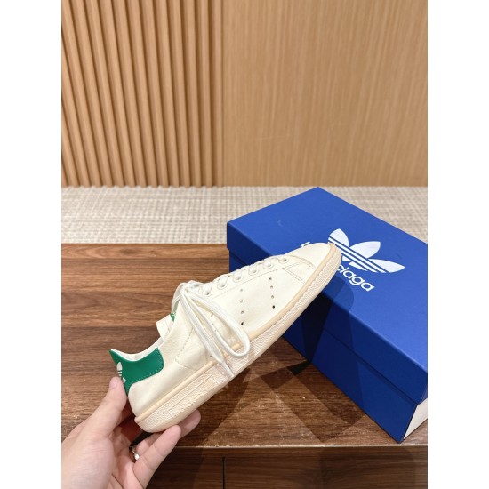 Balenciaga Sneakers