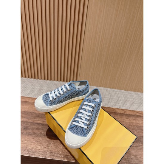 Fendi Sneakers