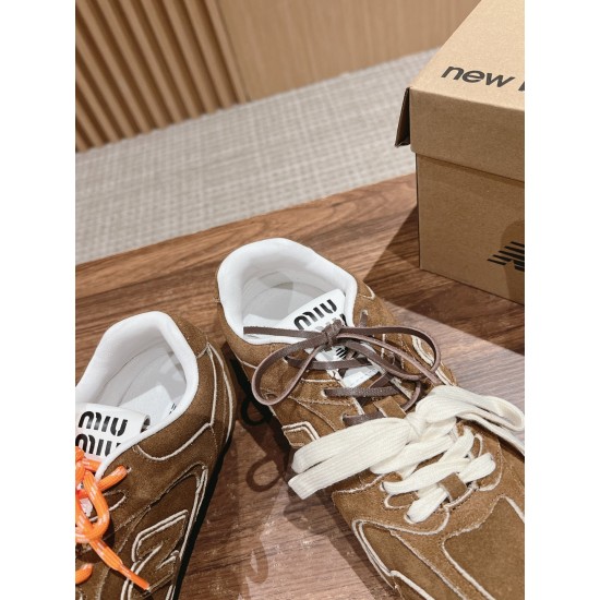 MiuMiu Sneakers