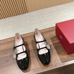 Roger Vivier Pumps