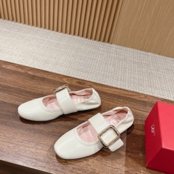 Roger Vivier ballet flats