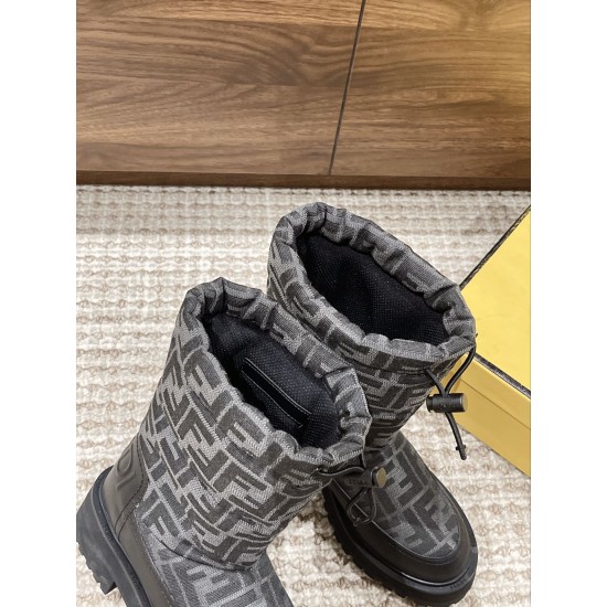 Fendi boots