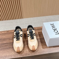 LOEWE Sneakers