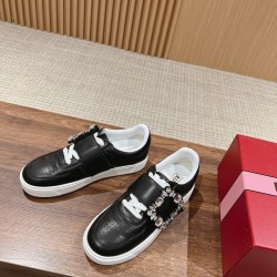 Roger Vivier Sneakers