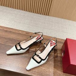 Roger Vivier Sandals