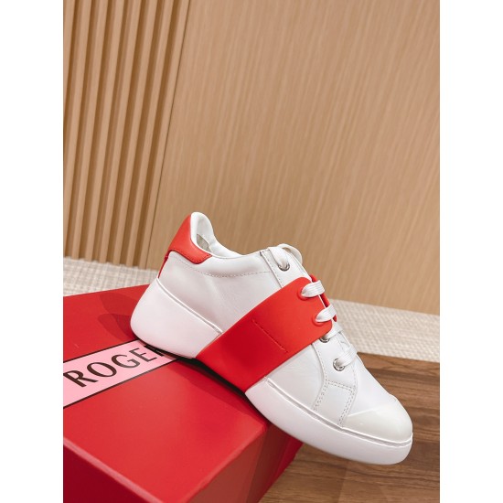 Roger Vivier Sneakers