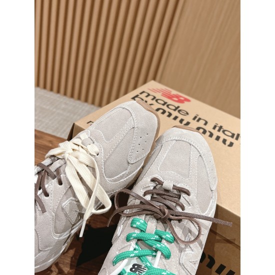 MiuMiu Sneakers