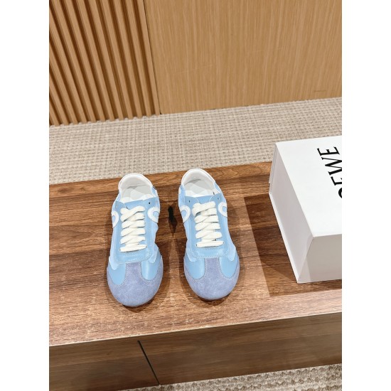 LOEWE Sneakers