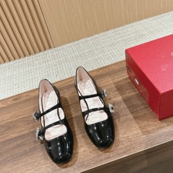 Roger Vivier Pumps