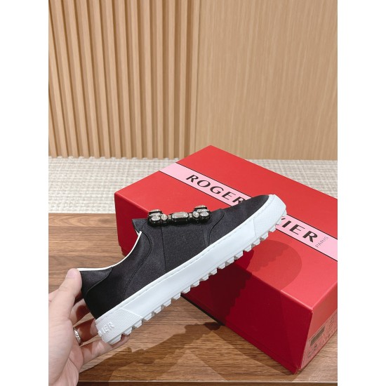 Roger Vivier Sneakers