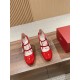 Roger Vivier Pumps