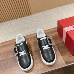 Roger Vivier Sneakers