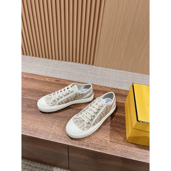 Fendi Sneakers