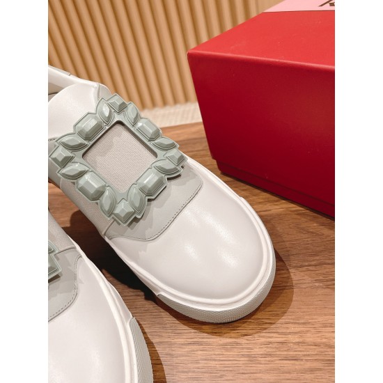 Roger Vivier Sneakers