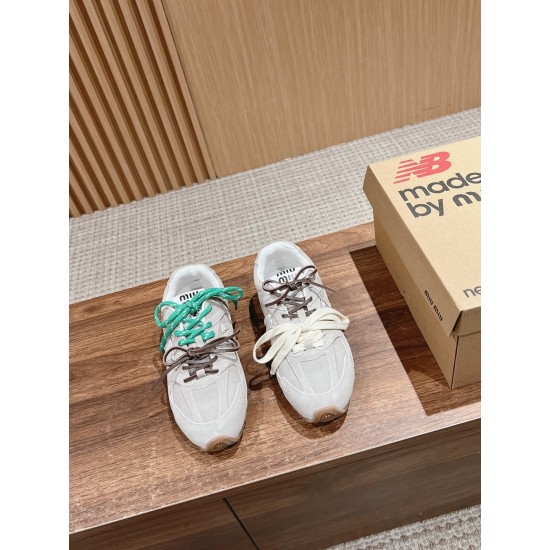 MiuMiu Sneakers