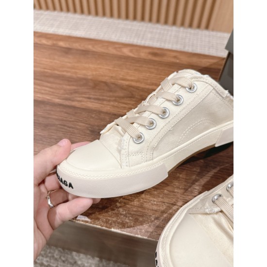 Balenciaga Sneakers