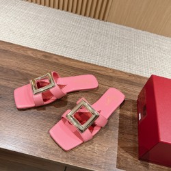 Roger Vivier Slippers