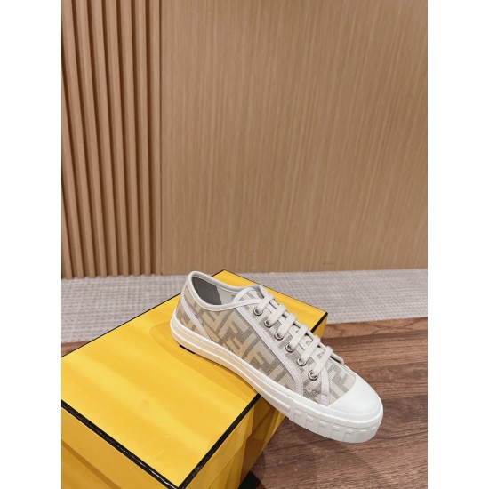 Fendi Sneakers