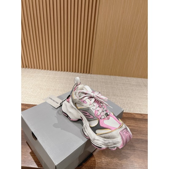 Balenciaga SUMMER 24 Cargo Sneaker 