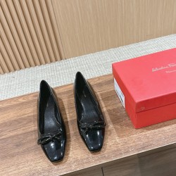 Ferragamo Pumps