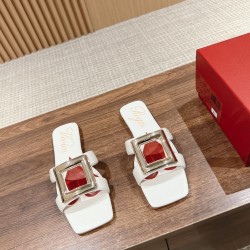 Roger Vivier Slippers