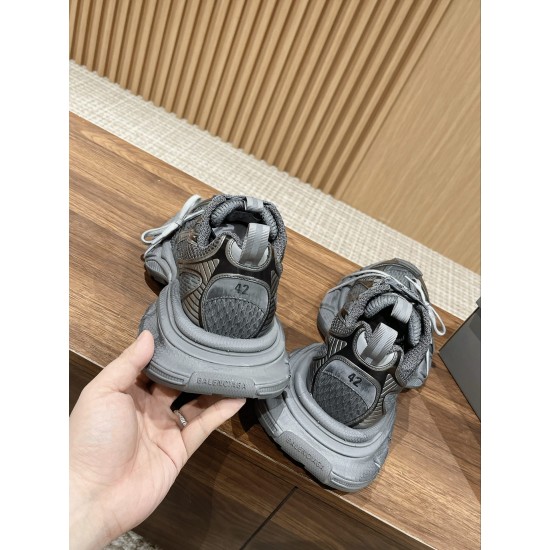 Balenciaga 3XL Sneakers