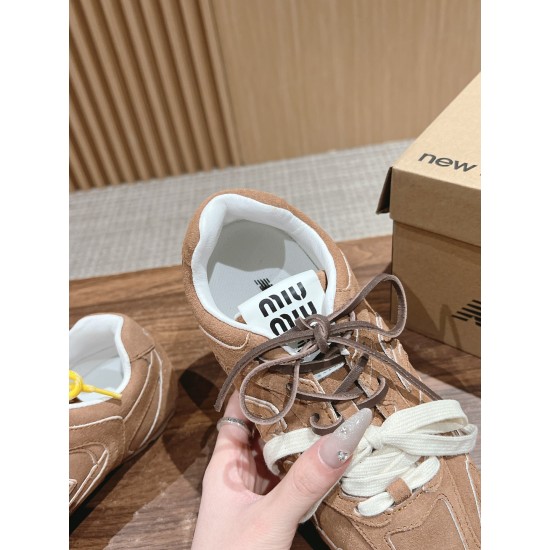 MiuMiu Sneakers