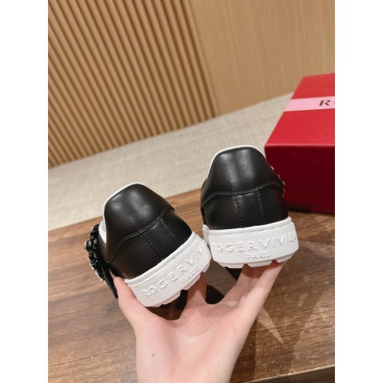 Roger Vivier Sneakers