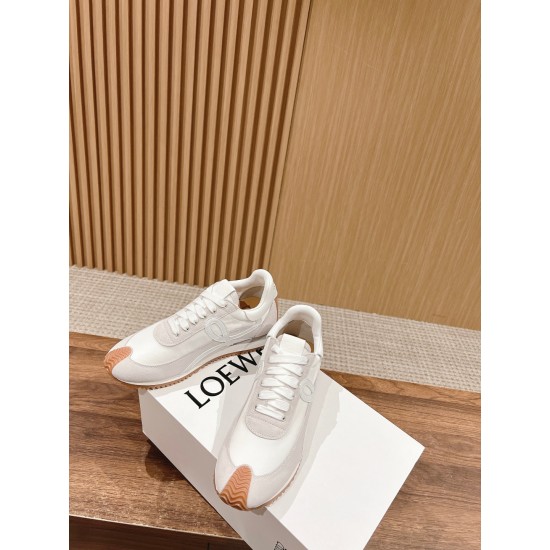 LOEWE Sneakers