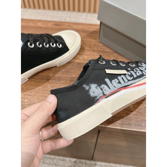 Balenciaga Sneakers