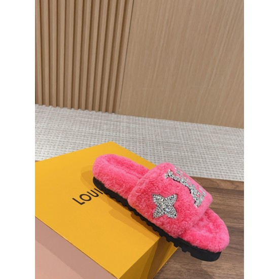 LV Woolen Slippers