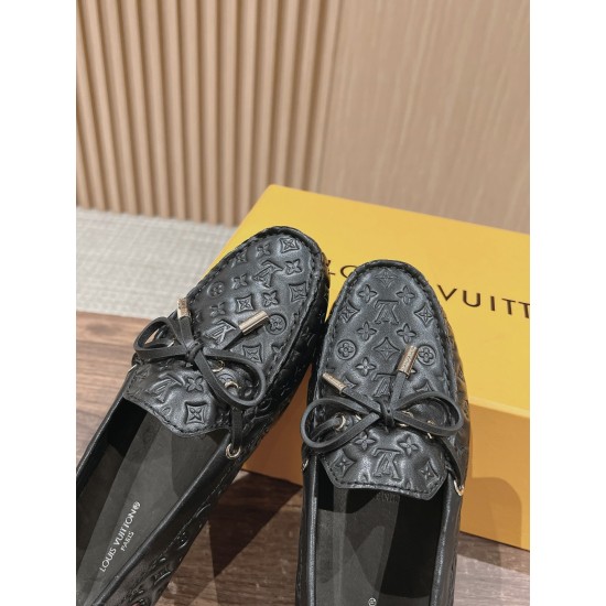 LV Gloria Flat Loafer