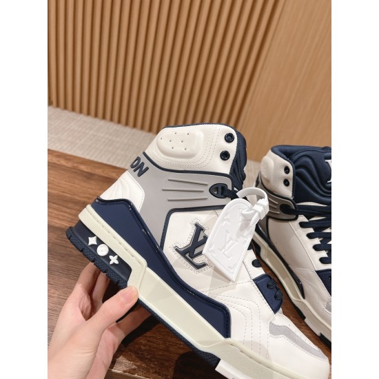 LV Trainer Sneaker