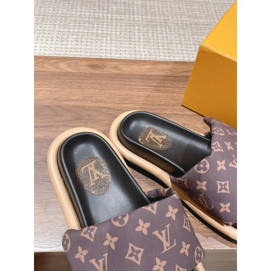 LV slippers