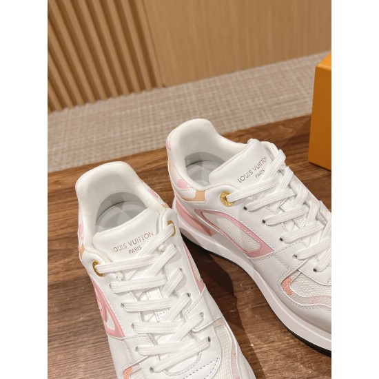 Neo Run Away Sneaker