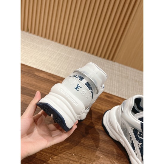 LV Run 55 Sneaker