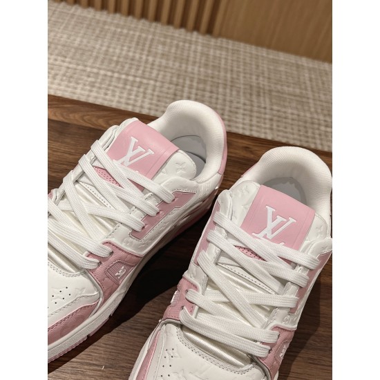 LV Trainer Sneaker