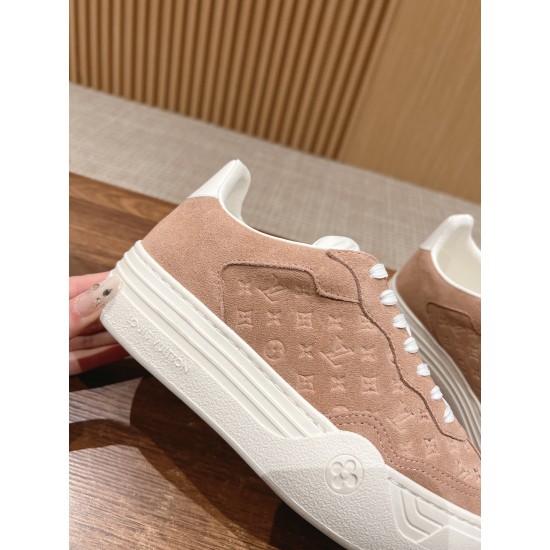 LV Groovy Sneaker