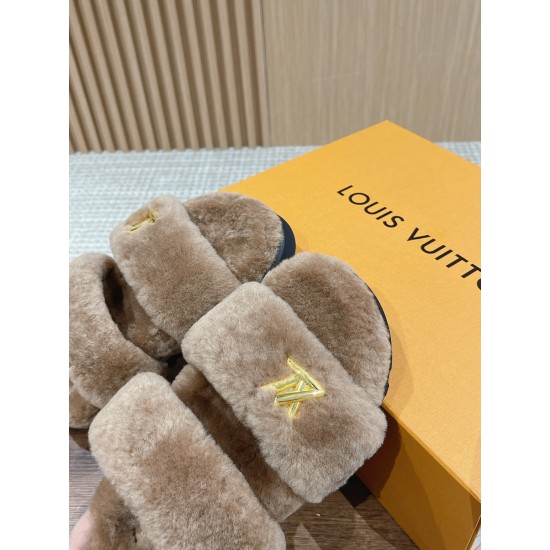 LV Woolen Slippers