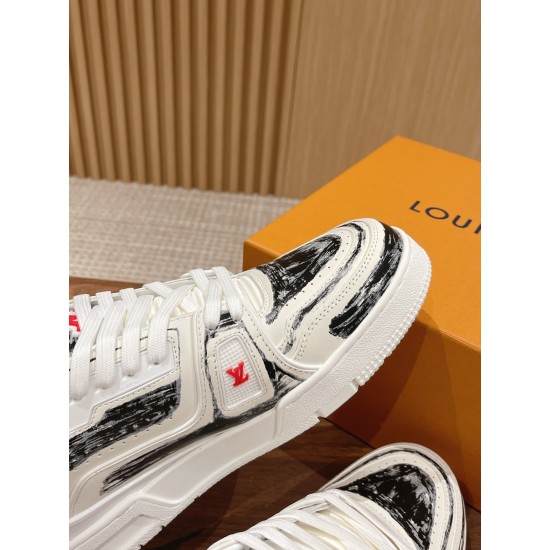 LV Trainer Sneaker