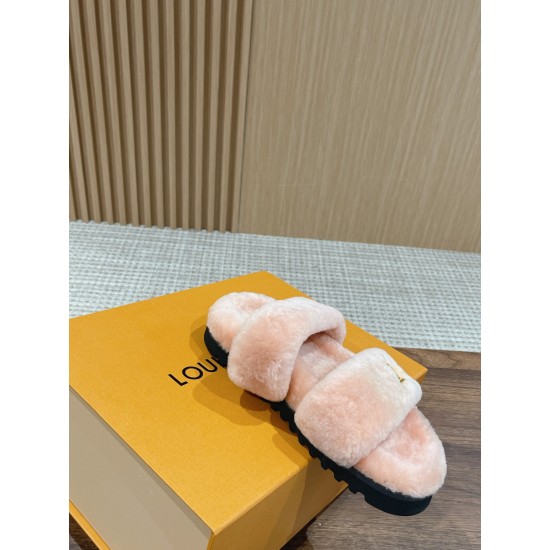 LV Woolen Slippers