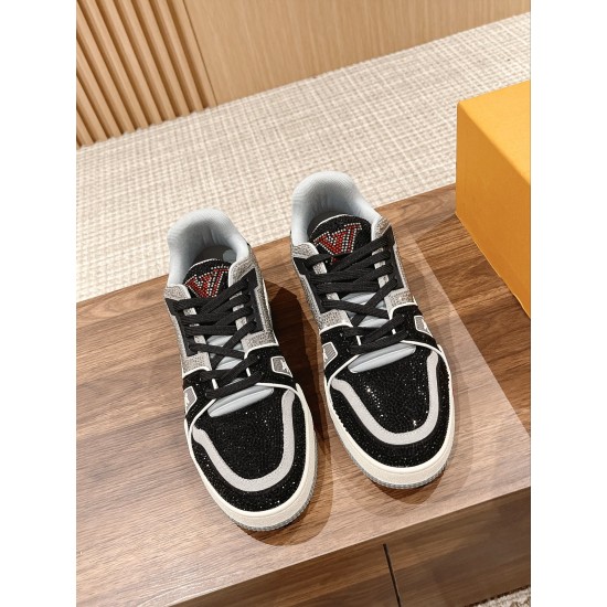 LV Trainer Sneaker