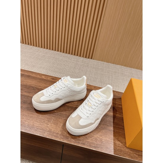 LV Groovy Sneaker