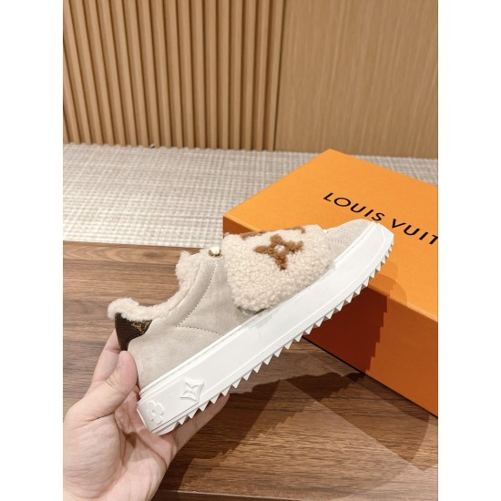 LV time out Wool Sneakers 